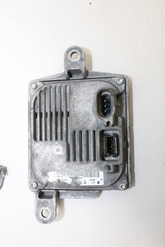 2007-08 Harley-davidson Electra Glide Ultra Headlight Ballast Bulb Module OEM