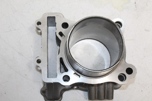 2004 SUZUKI SV650S ENGINE MOTOR REAR PISTON CYLINDERS BLOCK JUG OEM