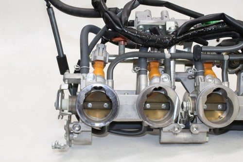 2007 Yamaha Fz6 MIKUNI Carbs Carburetors OEM