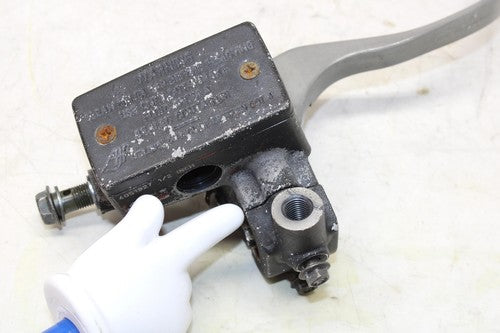 2004 Suzuki Gs500f Front Brake Master Cylinder W/ Lever