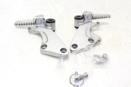 02-05 Kawasaki Zzr1200 Rear Back Passenger Peg Set Pair OEM