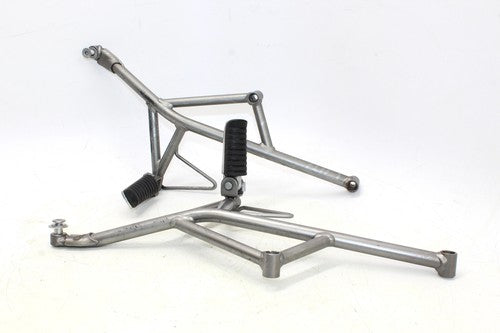 2010 Kawasaki Versys 650 Kle650c Rear Back Passenger Peg Set Pair