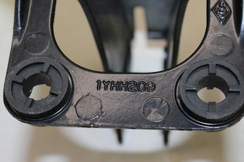 2001 Yamaha Yzf R1 Upper Fairing Mirror Gauges Stay Bracket