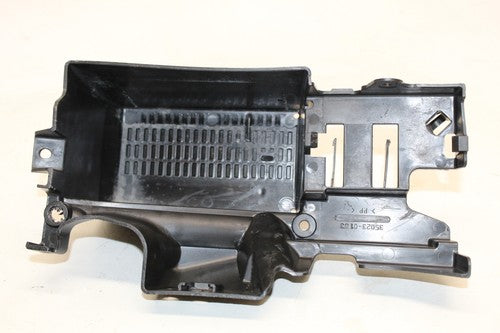 2009 Kawasaki Ninja 650r Ex650c Rear Back Tail Undertail Battery Tray Plastic