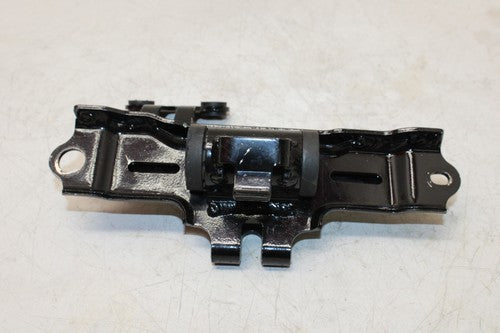 2005 Kawasaki Ninja Zx10r Zx1000c Gas Tank Fuel Cell Petrol Reservoir Bracket