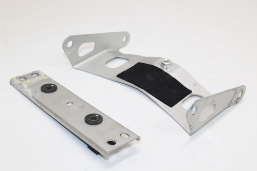 2005-06 Suzuki Gsxr1000 Sub Frame Mounting Brackets Mounts OEM