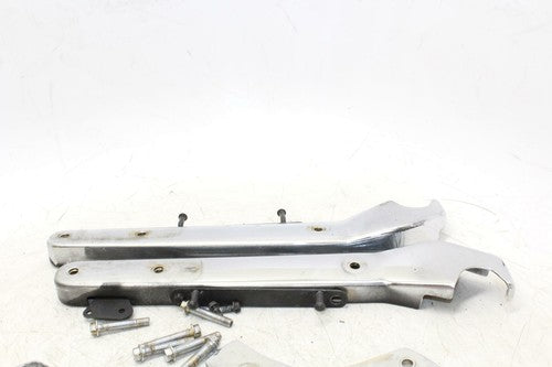 02-03 Kawasaki Vulcan 1500 Vn1500l Nomad Fi Rear Fender Strut Rail Bracket OEM