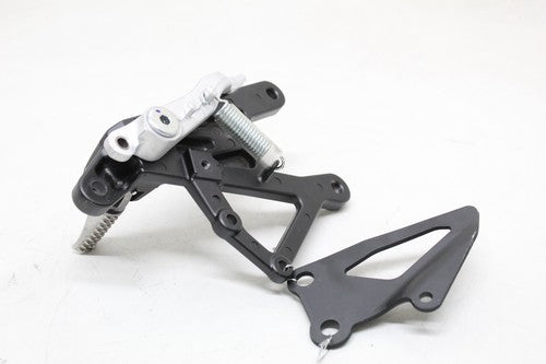 2020 YAMAHA YZF-R1 RIGHT REARSET REAR BRAKE PEDAL SET PEG REST STOP