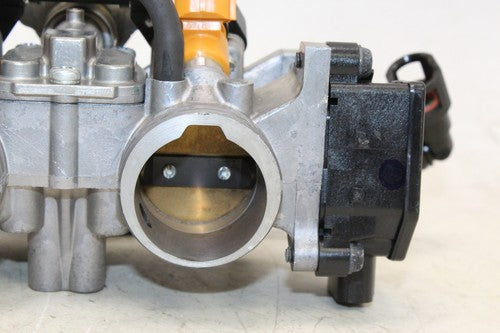 2015 Honda Cbr500r Main Fuel Injectors / Throttle Bodies