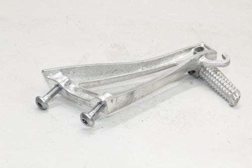 2003-05 Yamaha Yzf R6 Left Rear Back Passenger Peg 5sl-27430-01-00 OEM