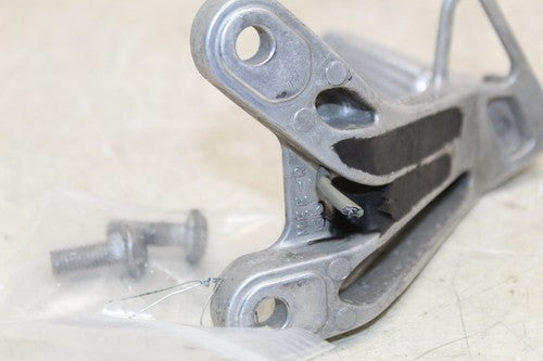 2003 Honda Cbr600rr Right Rear Back Passenger Peg