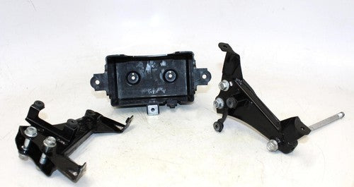2009 Kawasaki Ninja 250r Ex250j Battery BoxW/ Brackets