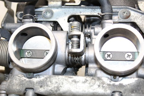 2007 Kawasaki Ninja 250r Ex250f Main Fuel Injectors / Throttle Bodies