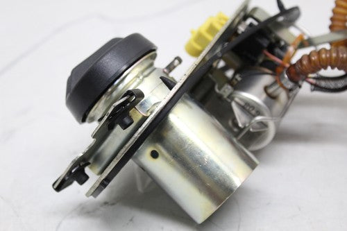 2007 Harley-Davidson Street Glide FLHX FUEL GAS PUMP