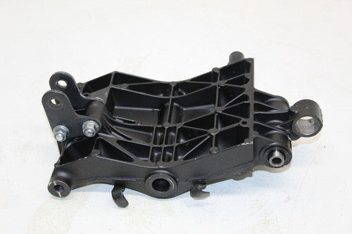 2016 Kawasaki Ninja H2 ZX1000 Rear Wheel Swingarm Bracket Mount OEM