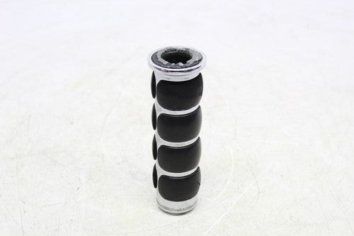 2004 Kawasaki Vulcan 1500 Vn1500l Nomad Fi Right Throttle Grip