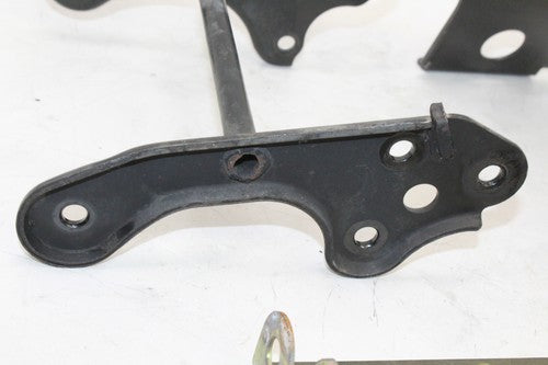 2007 Yamaha Vino 125 Yj125 Mount Misc. Stay Bracket OEM