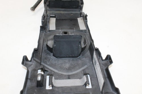 2008-09 Suzuki Gsxr600 Rear Back Tail Undertail Battery Tray Plastic 47414-37h00