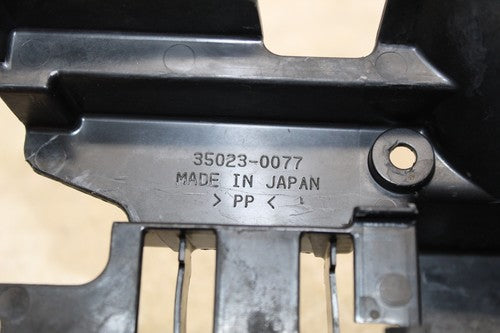 2008 Kawasaki Ninja 650 Ex650a Rear Back Tail Undertail Battery Tray Plastic