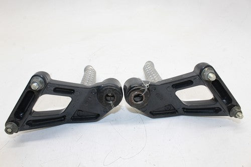 03-04 Kawasaki Zzr600 ZX6E ZX600 Rear Back Passenger PEG Set Pair OEM