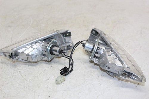 2009 Suzuki Gsxr1000 Rear Left Right Turn Signals Light Indicators