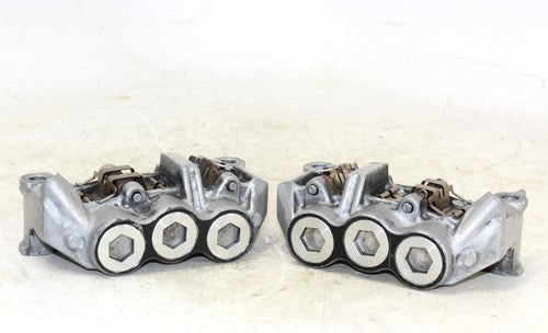 2010 Yamaha Yzf R1 Right Left Front Brake Caliper Set Pair Calipers