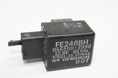 03-05 Yamaha R6 06-09 Yzf R6s Turn Signal Blinker Relay Flasher Switch OEM