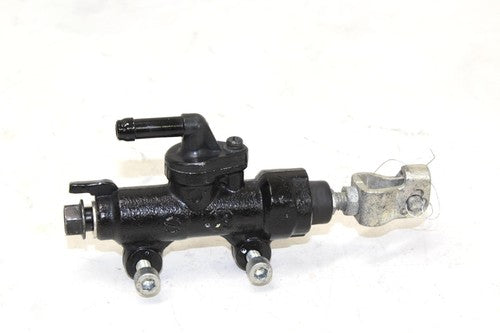 2015 Honda Cbr500r Rear Back Brake Master Cylinder W Reservoir