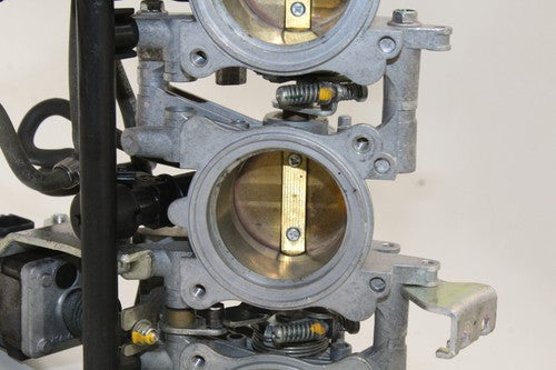 2009-12 Triumph Daytona 675r KEIHIN Carbs Carburetors OEM