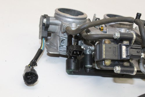 2009-12 Triumph Daytona 675r KEIHIN Carbs Carburetors OEM