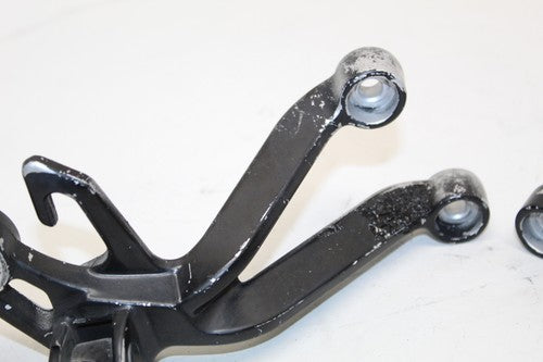 2003 2004 Suzuki Gsxr1000 Rear Back Passenger Peg Set Pair