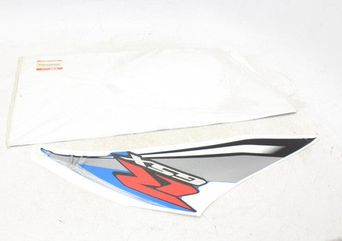 Suzuki Genuine Parts 68680-38HOO-GUF