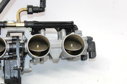 2005 Kawasaki Zr7s Zr750 Main Fuel Injectors / Throttle Bodies