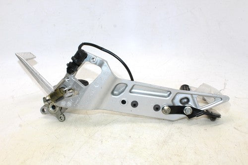 2009 Yamaha Fjr1300a Abs Right Left Rearsets Rear Set Driver Foot Pegs