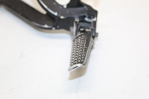 2003 2004 Suzuki Gsxr1000 Rear Back Passenger Peg Set Pair