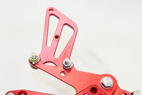 2007-08 Suzuki Gsxr1000 Right Driver Brake Foot Pedal W/ Bracket Mount