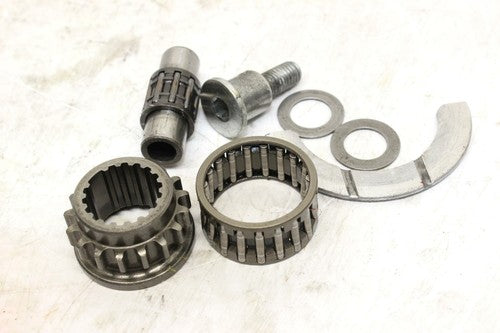 2009-16 Suzuki Gsxr1000 Engine Motor Idler Idling Gear OEM
