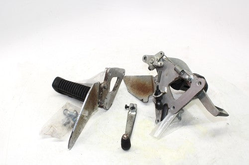 2004 Suzuki Gs500f Right Left Rearsets Rear Set Driver Foot Pegs
