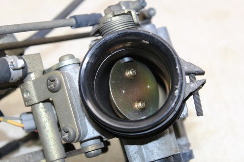 2004 Suzuki Sv650s Main Fuel Injectors / Throttle Bodies