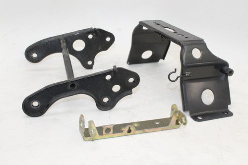 2007 Yamaha Vino 125 Yj125 Mount Misc. Stay Bracket OEM