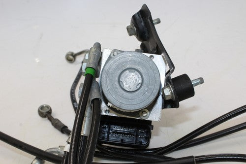 2016 Ktm 390 Duke Abs Pump Unit Module, Brake Hoses And ABS Sensors Set