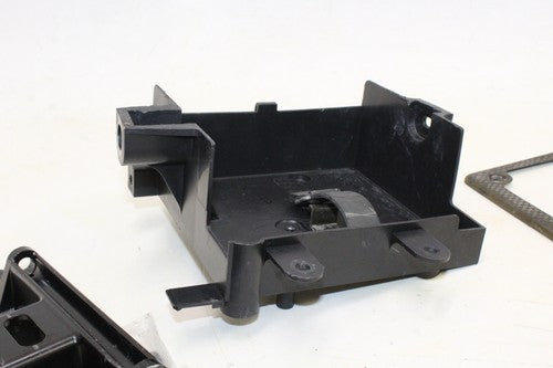 2003-05 Yamaha Fjr1300a Abs Rear Undertail Battery Tray Plastic Mount Bracket