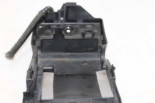 2008-09 Suzuki Gsxr600 Rear Back Tail Undertail Battery Tray Plastic 47414-37h00