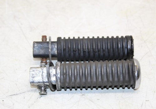 2001 Honda Magna 750 Vf750c Foot Rests Pegs Steps Passenger