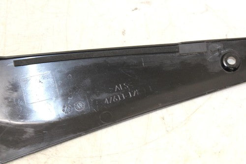 2018 Suzuki Gsxr 1000 Left Front Side Seat Saddle Panel Trim Cowl Fairing