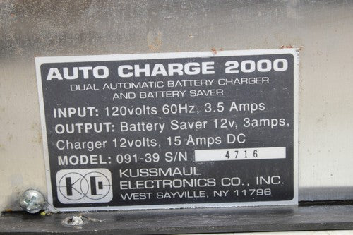 AUTO CHARGE 2000 Model: 091-39 S/N 4716 120V 60 Hz 305 Amps Kussmaul Electronic