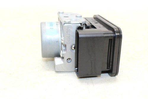 13-16 Triumph Daytona 675r Brake Pump OEM