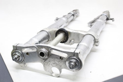 2003 Yamaha YZF R1 COMPLETE FRONT END FORKS SUSPENSION HANDLEBARS TRIPLE TREE