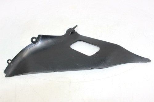 2008-2009 Suzuki Gsxr750 RIGHT INNER PANEL 94461-37H0