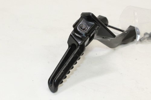 2005-06 Kawasaki Ninja Zx6r Zx636c Right Rear Back Passenger Peg 34028-0005 OEM